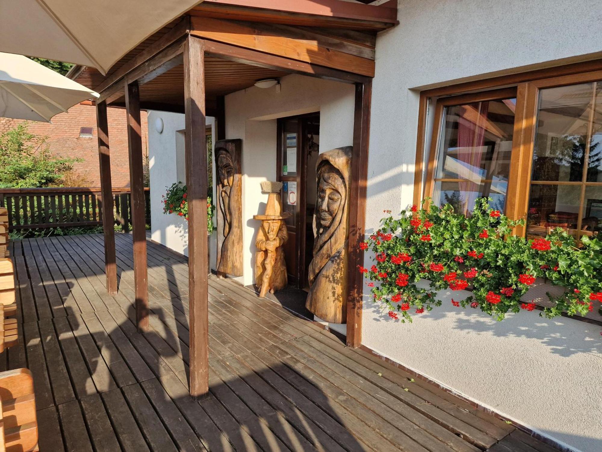 Wellness Hotel Chata Jana Lopeník Exterior foto